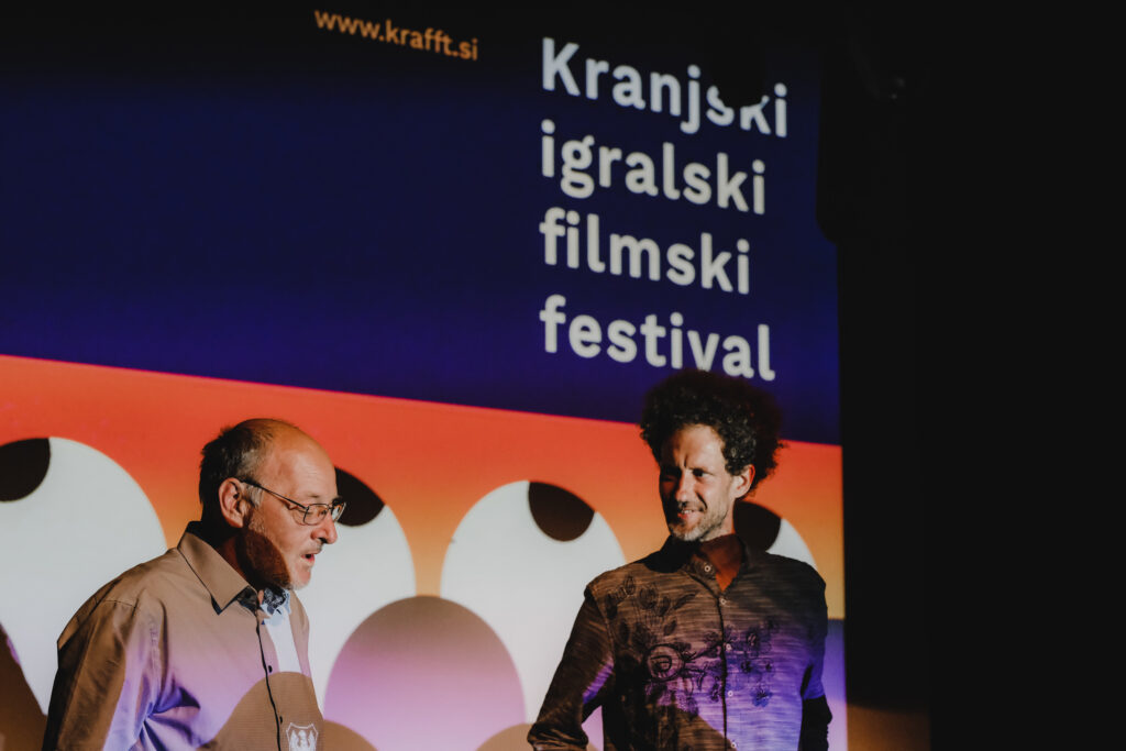 Razprodana kranjska premiera filma Kaj ti je deklica 10 DSCF6855