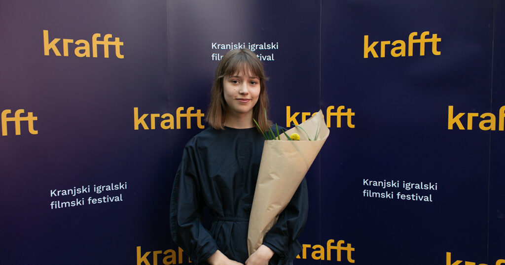 Zlata jabolka za igralske presežke, ki brišejo meje med resničnostjo in fikcijo 1 Jara Sofija Ostan